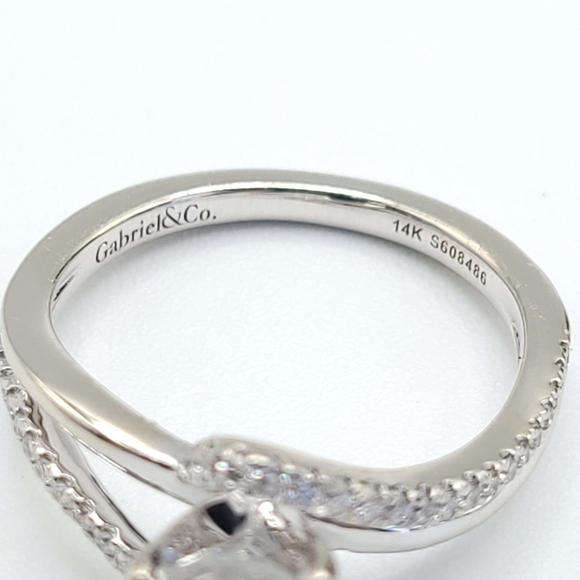 14K Gabriel & Co engagement ring - Picture 11 of 14